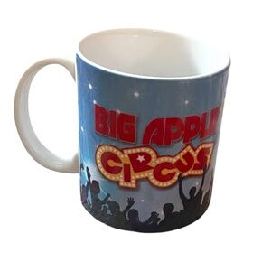 Big Apple‎ Circus "Dance On" 12oz Mug
